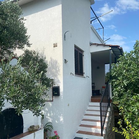 Family House Ljubica Villa Trogir Buitenkant foto